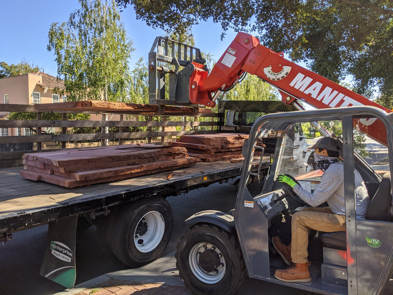 Milling a giant sequoia redwood in Palo Alto